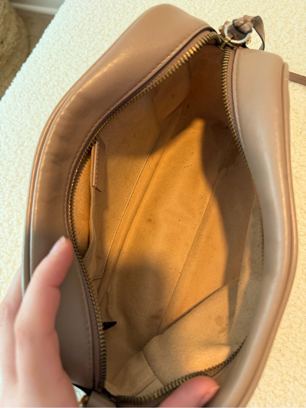 Gucci GG Marmont Chevron Leather Crossbody in Taupe - Picture 9 of 13